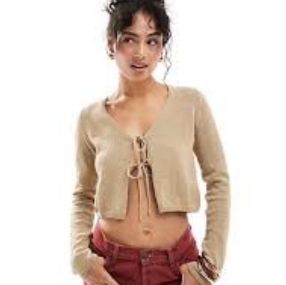 Cream Ribbed Tie Front Crop Blouse